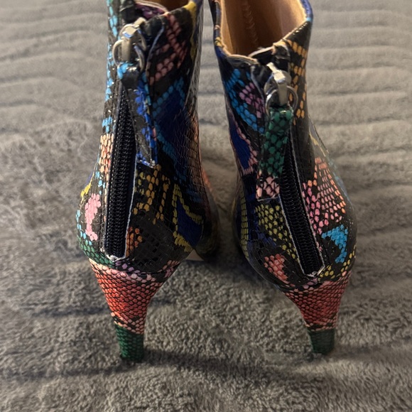 Steve Madden Multicolor Snakeskin Ankle Boots - Picture 7 of 8